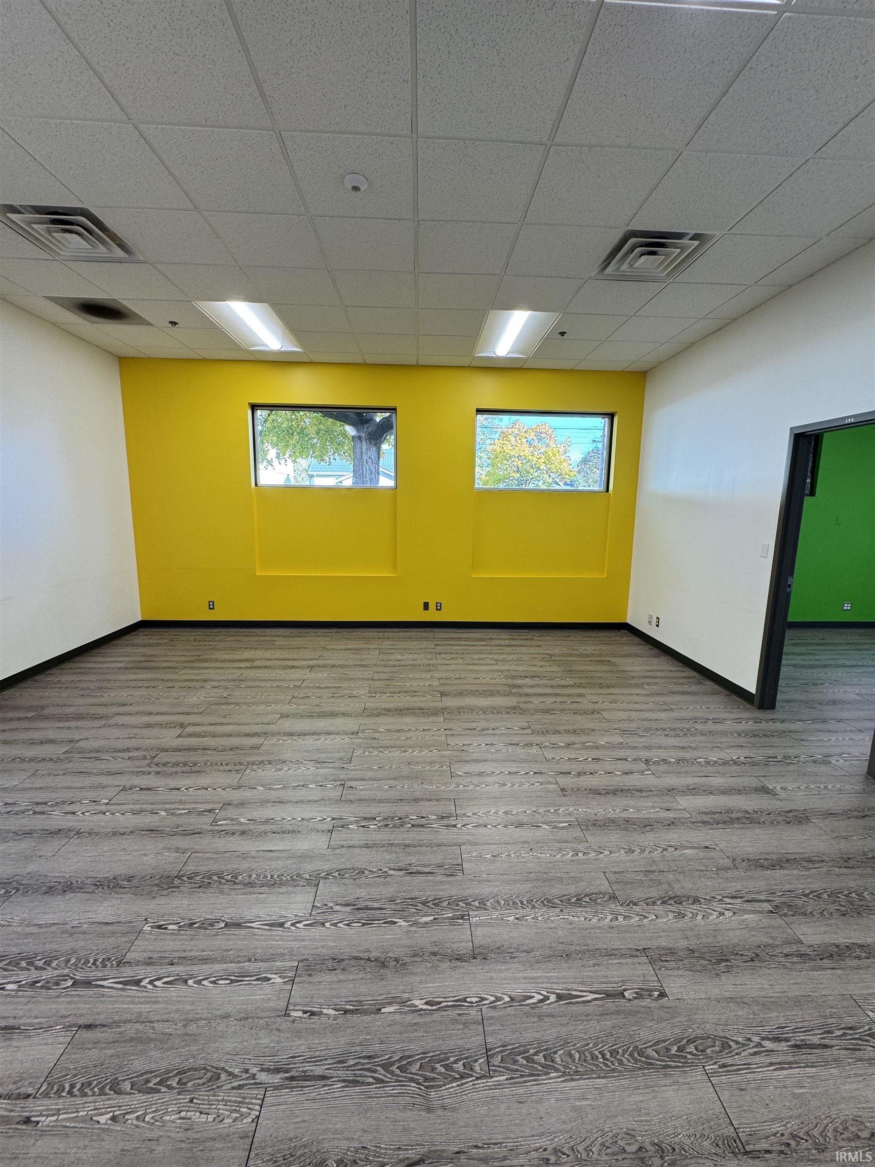 Elkhart, Indiana 46514, United States, ,2 BathroomsBathrooms,Residential,Active,234837