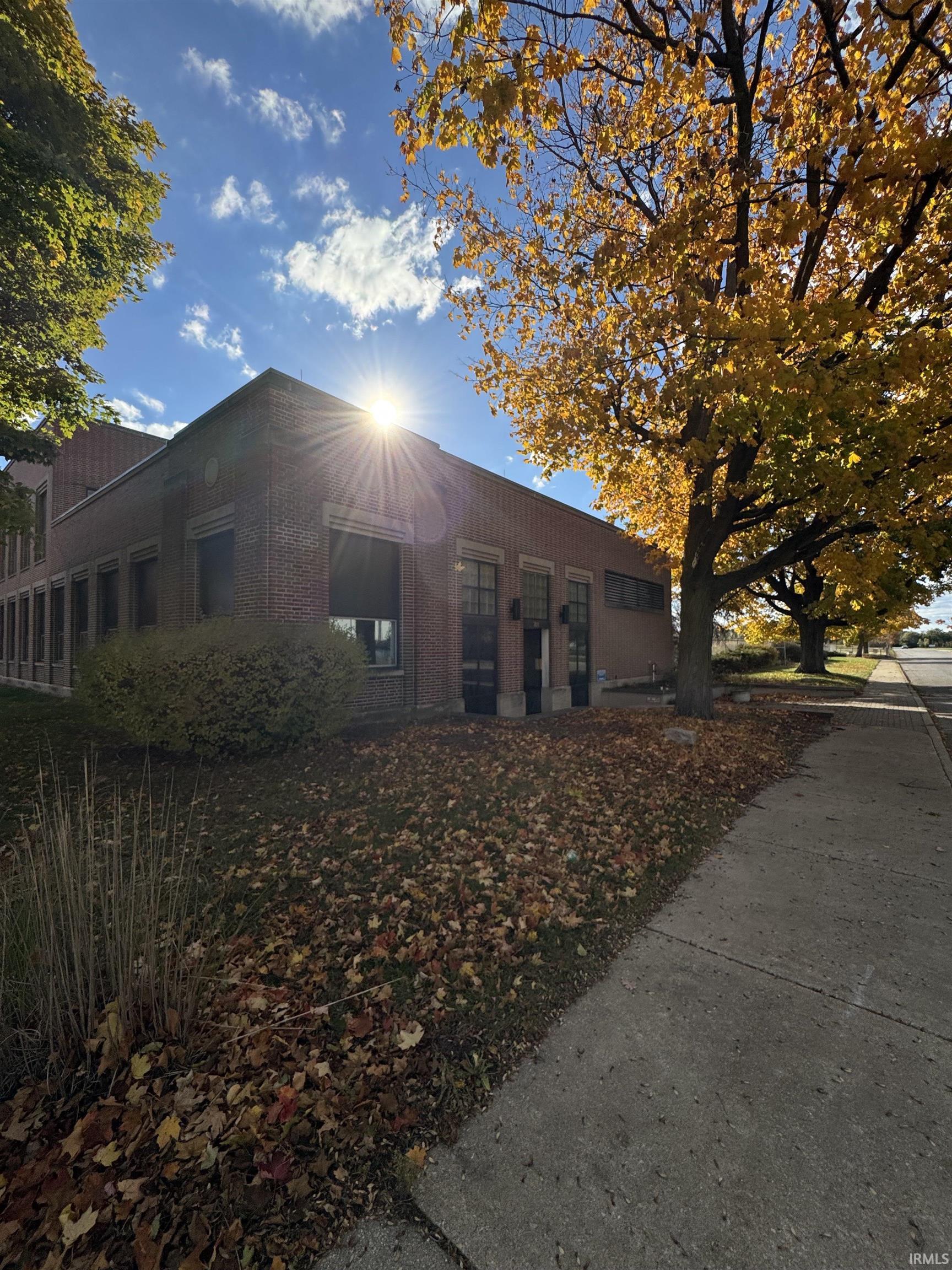 Elkhart, Indiana 46514, United States, ,2 BathroomsBathrooms,Residential,Active,234837