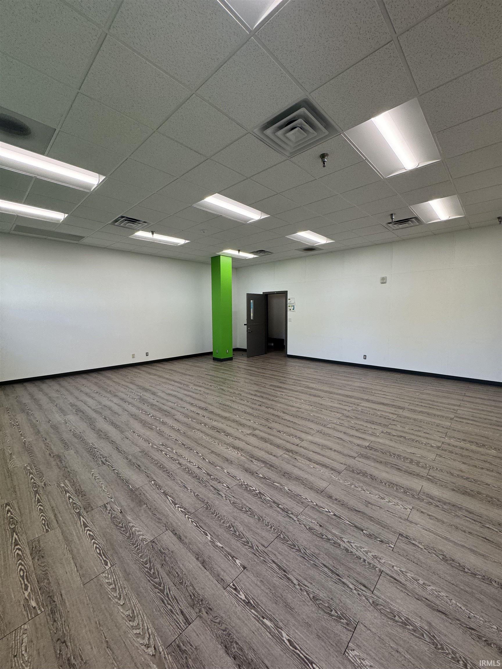 Elkhart, Indiana 46514, United States, ,2 BathroomsBathrooms,Residential,Active,234837