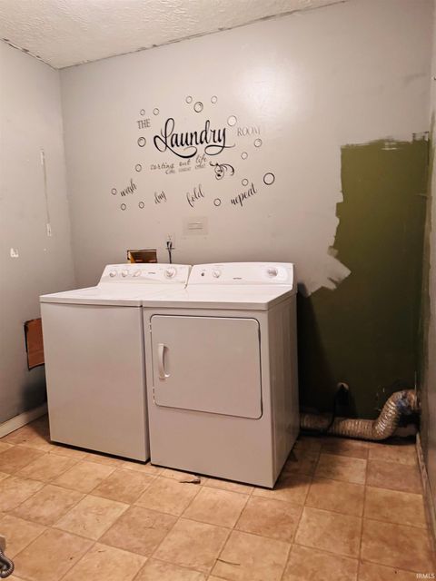 Tiny photo for 520 Beechwood Drive, Monticello, IN 47960 (MLS # 202611300)