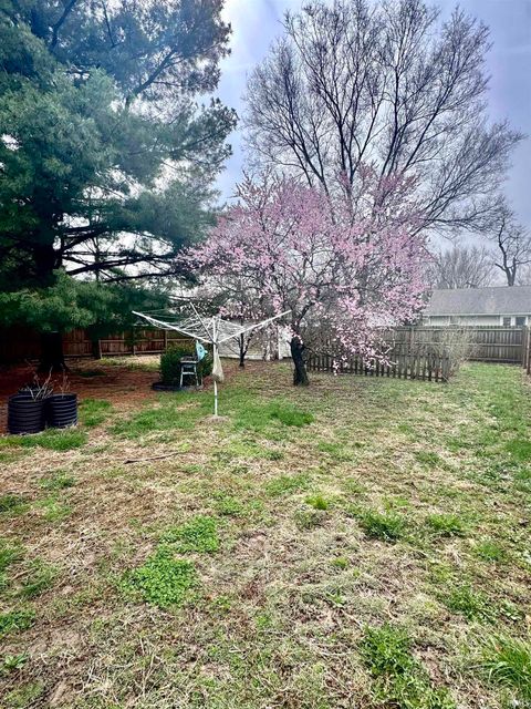 Tiny photo for 520 Beechwood Drive, Monticello, IN 47960 (MLS # 202611300)