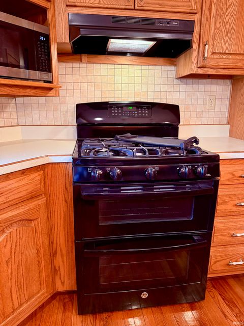 Tiny photo for 971 S Prairiewood Drive, Rochester, IN 46975 (MLS # 202611042)