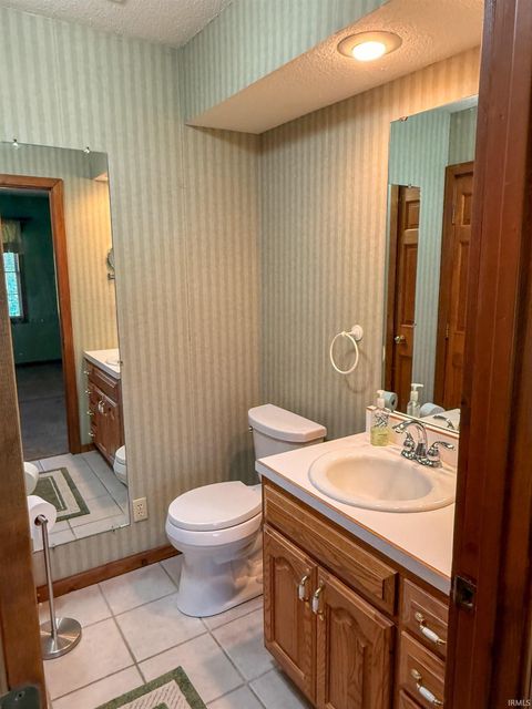 Tiny photo for 971 S Prairiewood Drive, Rochester, IN 46975 (MLS # 202611042)