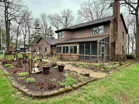 Tiny photo for 971 S Prairiewood Drive, Rochester, IN 46975 (MLS # 202611042)