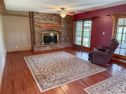 Tiny photo for 971 S Prairiewood Drive, Rochester, IN 46975 (MLS # 202611042)