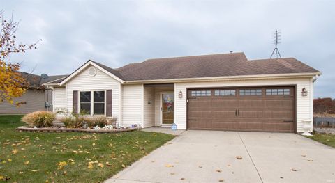 Photo of 701 Rolling River Run, Albion, IN 46701 (MLS # 202545474)
