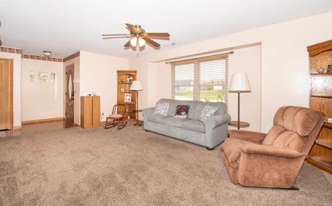 Tiny photo for 701 Rolling River Run, Albion, IN 46701 (MLS # 202545474)
