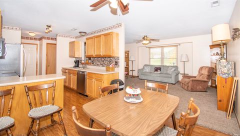 Tiny photo for 701 Rolling River Run, Albion, IN 46701 (MLS # 202545474)