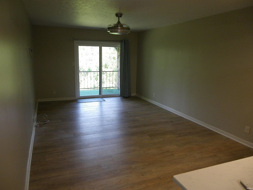 Photo of 842 Senate Avenue, Evansville, IN 47711 (MLS # 202606792)