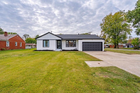 Tiny photo for 1901 S Walnut Lane, Evansville, IN 47714 (MLS # 202642999)
