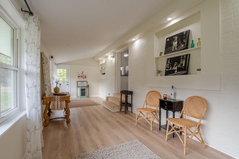Tiny photo for 1901 S Walnut Lane, Evansville, IN 47714 (MLS # 202642999)
