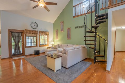 Tiny photo for 8400 Kirkridge Bluff, Lafayette, IN 47905 (MLS # 202543810)