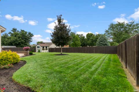 Tiny photo for 15 Kingfisher Circle, Lafayette, IN 47909 (MLS # 202630469)