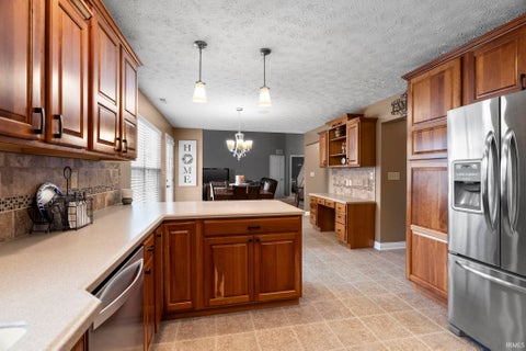 Tiny photo for 15 Kingfisher Circle, Lafayette, IN 47909 (MLS # 202630469)