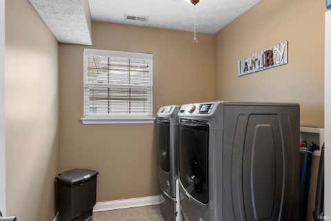 Tiny photo for 15 Kingfisher Circle, Lafayette, IN 47909 (MLS # 202630469)