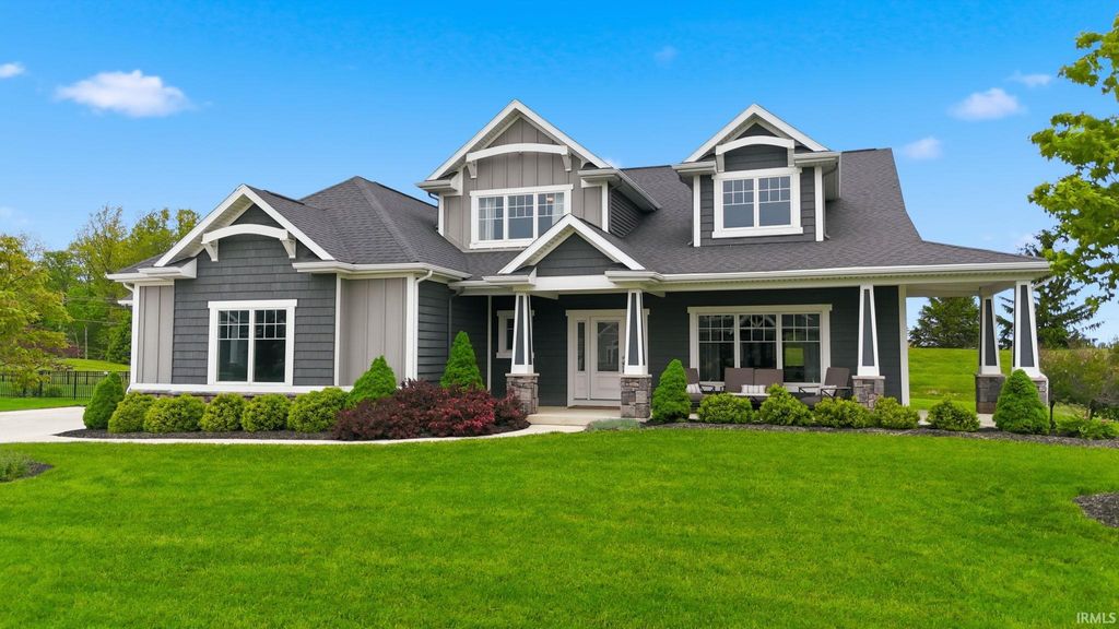 Photo of 13606 Paperbark Trail, Fort Wayne, IN 46814 (MLS # 202618948)