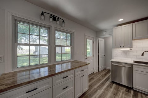 Tiny photo for 2621 Meadow Lark Lane, Evansville, IN 47720 (MLS # 202622032)