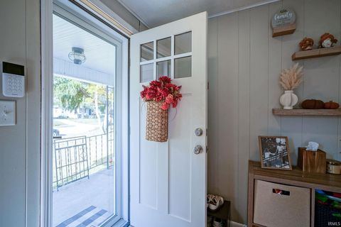 Tiny photo for 413 S 29th Street, Lafayette, IN 47904 (MLS # 202545044)