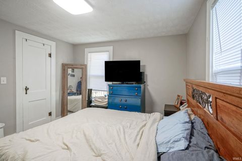 Tiny photo for 413 S 29th Street, Lafayette, IN 47904 (MLS # 202545044)