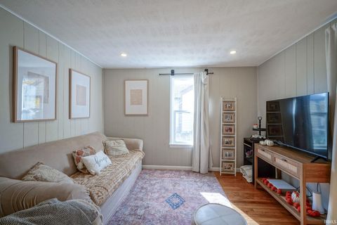 Tiny photo for 413 S 29th Street, Lafayette, IN 47904 (MLS # 202545044)