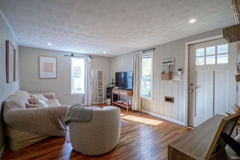 Tiny photo for 413 S 29th Street, Lafayette, IN 47904 (MLS # 202545044)