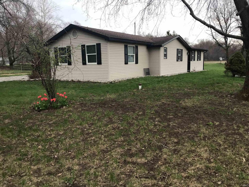 Photo of 4358 S 250 E, Knox, IN 46534 (MLS # 202635421)