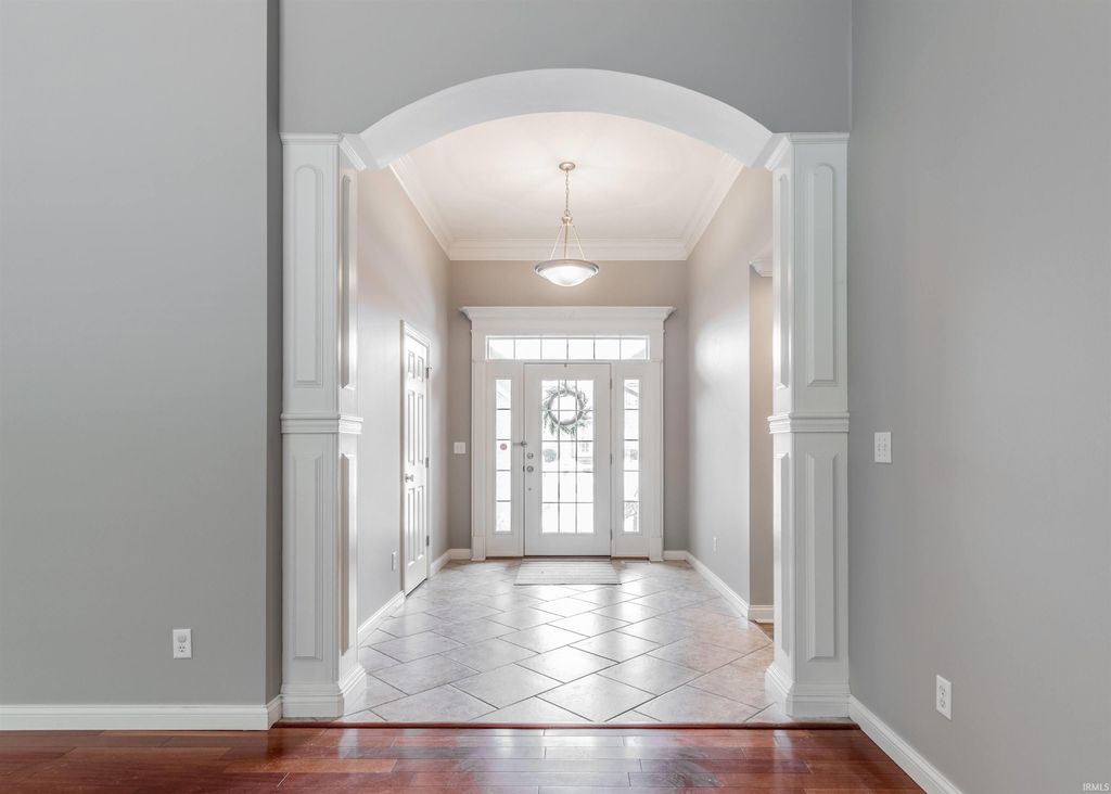 Photo of 4318 Huntington Ridge Circle, Newburgh, IN 47630 (MLS # 202603117)