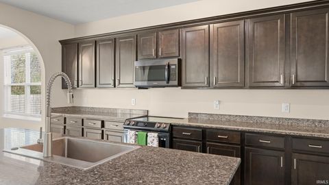 Tiny photo for 5436 W Hoge Drive, Bloomington, IN 47403 (MLS # 202612511)