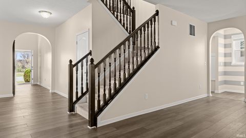 Tiny photo for 5436 W Hoge Drive, Bloomington, IN 47403 (MLS # 202612511)