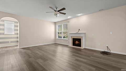 Tiny photo for 5436 W Hoge Drive, Bloomington, IN 47403 (MLS # 202612511)