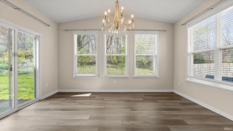 Tiny photo for 5436 W Hoge Drive, Bloomington, IN 47403 (MLS # 202612511)