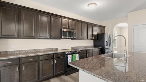 Tiny photo for 5436 W Hoge Drive, Bloomington, IN 47403 (MLS # 202612511)