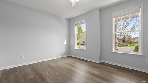 Tiny photo for 5436 W Hoge Drive, Bloomington, IN 47403 (MLS # 202612511)