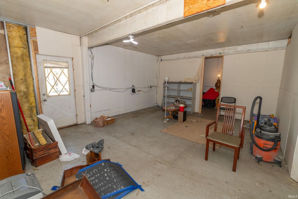 Photo of 913 E 5th Street, Mishawaka, IN 46544 (MLS # 202611917)