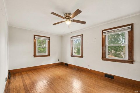 Tiny photo for 141 Gage Avenue, Elkhart, IN 46516 (MLS # 202630121)