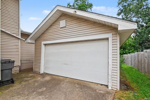 Tiny photo for 141 Gage Avenue, Elkhart, IN 46516 (MLS # 202630121)