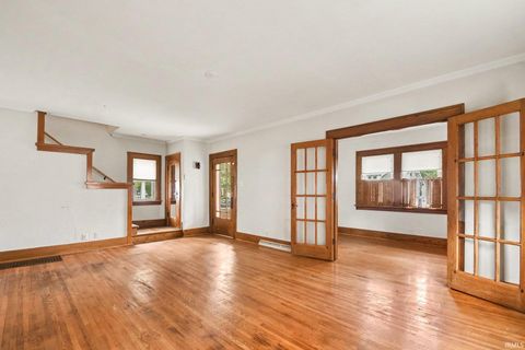 Tiny photo for 141 Gage Avenue, Elkhart, IN 46516 (MLS # 202630121)