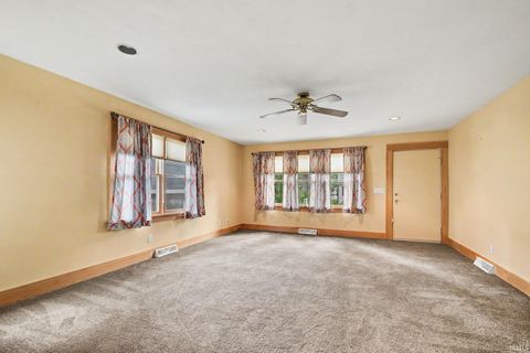 Tiny photo for 141 Gage Avenue, Elkhart, IN 46516 (MLS # 202630121)