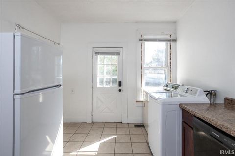 Tiny photo for 519 N 11th Street, Lafayette, IN 47904 (MLS # 202540497)