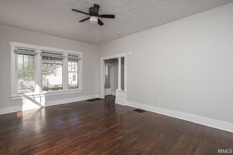 Tiny photo for 519 N 11th Street, Lafayette, IN 47904 (MLS # 202540497)
