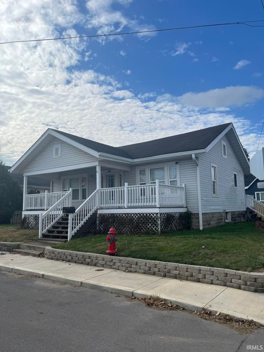 Photo of 601 O Street St, Bedford, IN 47421 (MLS # 202608747)