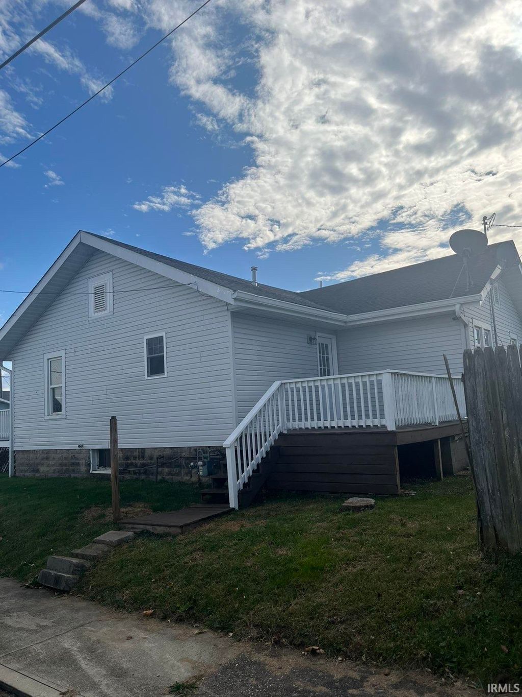 Photo of 601 O Street St, Bedford, IN 47421 (MLS # 202608747)