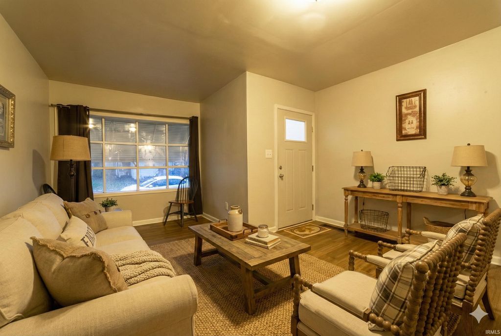 Photo of 1116 S Harlan Avenue, Evansville, IN 47714 (MLS # 202547771)