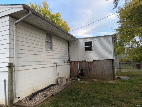 Tiny photo for 2301 Canterbury Drive, Kokomo, IN 46902 (MLS # 202644740)