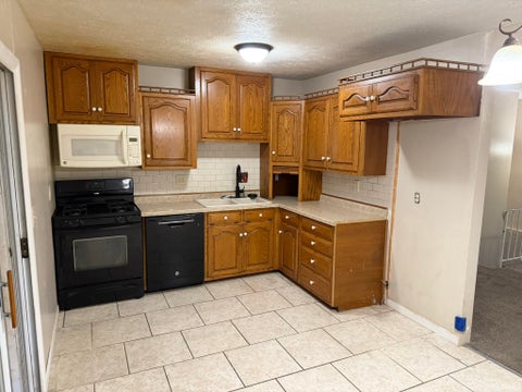 Tiny photo for 2301 Canterbury Drive, Kokomo, IN 46902 (MLS # 202644740)
