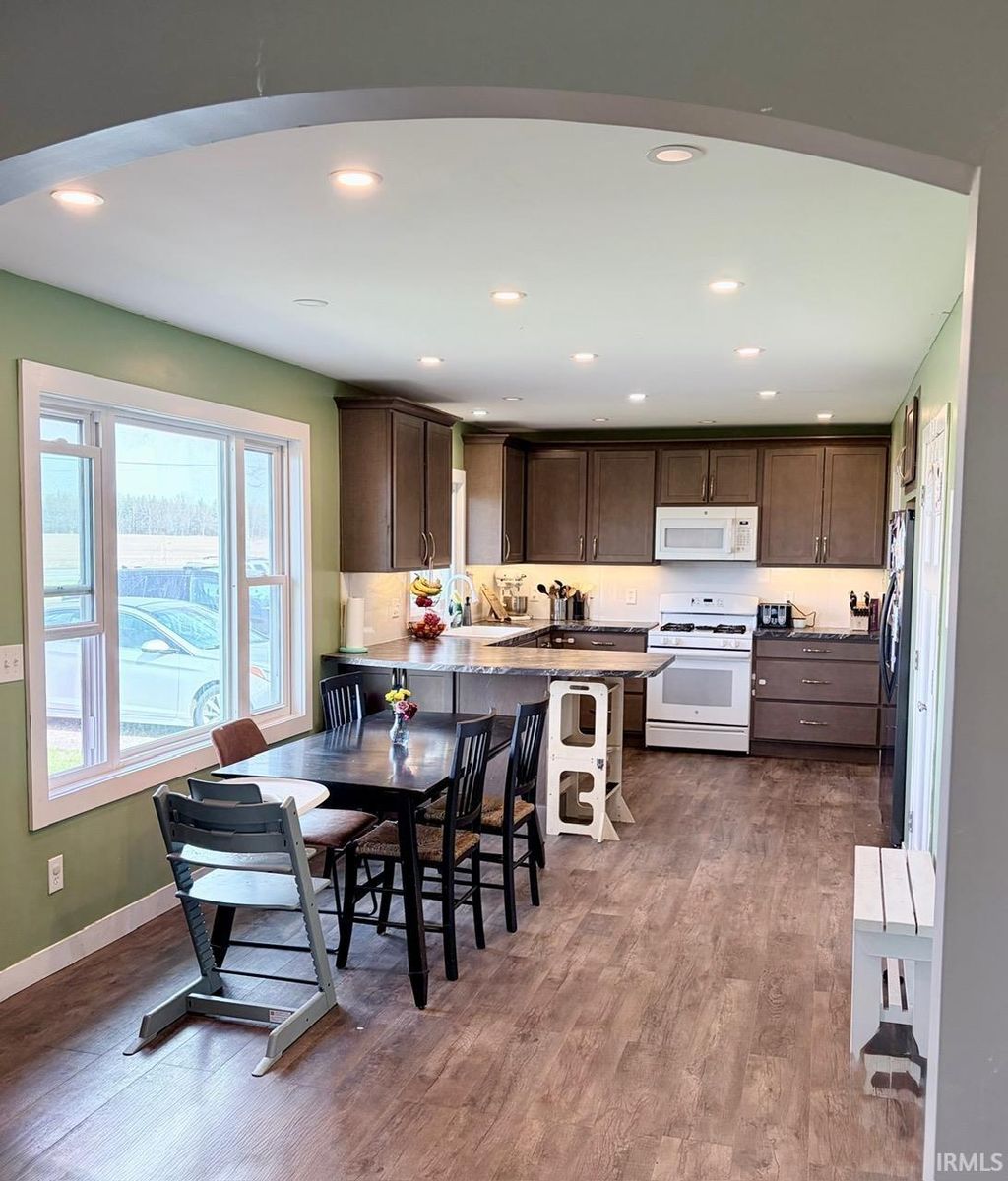 Photo of 1530 W US Highway 224 Common, Decatur, IN 46733 (MLS # 202609363)