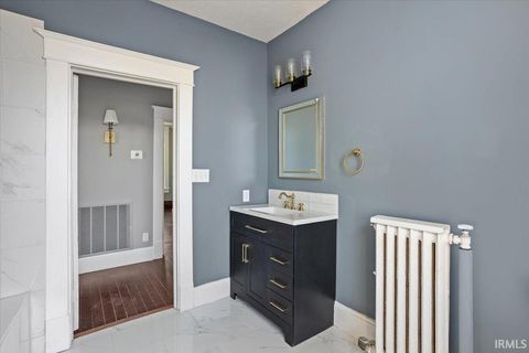 Tiny photo for 802 Columbia Street, Lafayette, IN 47901 (MLS # 202544908)