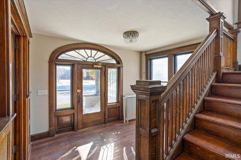 Tiny photo for 802 Columbia Street, Lafayette, IN 47901 (MLS # 202544908)