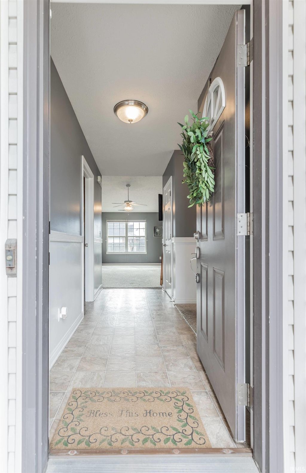 Photo of 4525 Boardwalk Drive, Evansville, IN 47725 (MLS # 202606122)