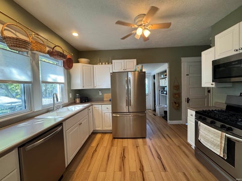 Tiny photo for 1225 N Indiana Avenue, Kokomo, IN 46901 (MLS # 202642781)